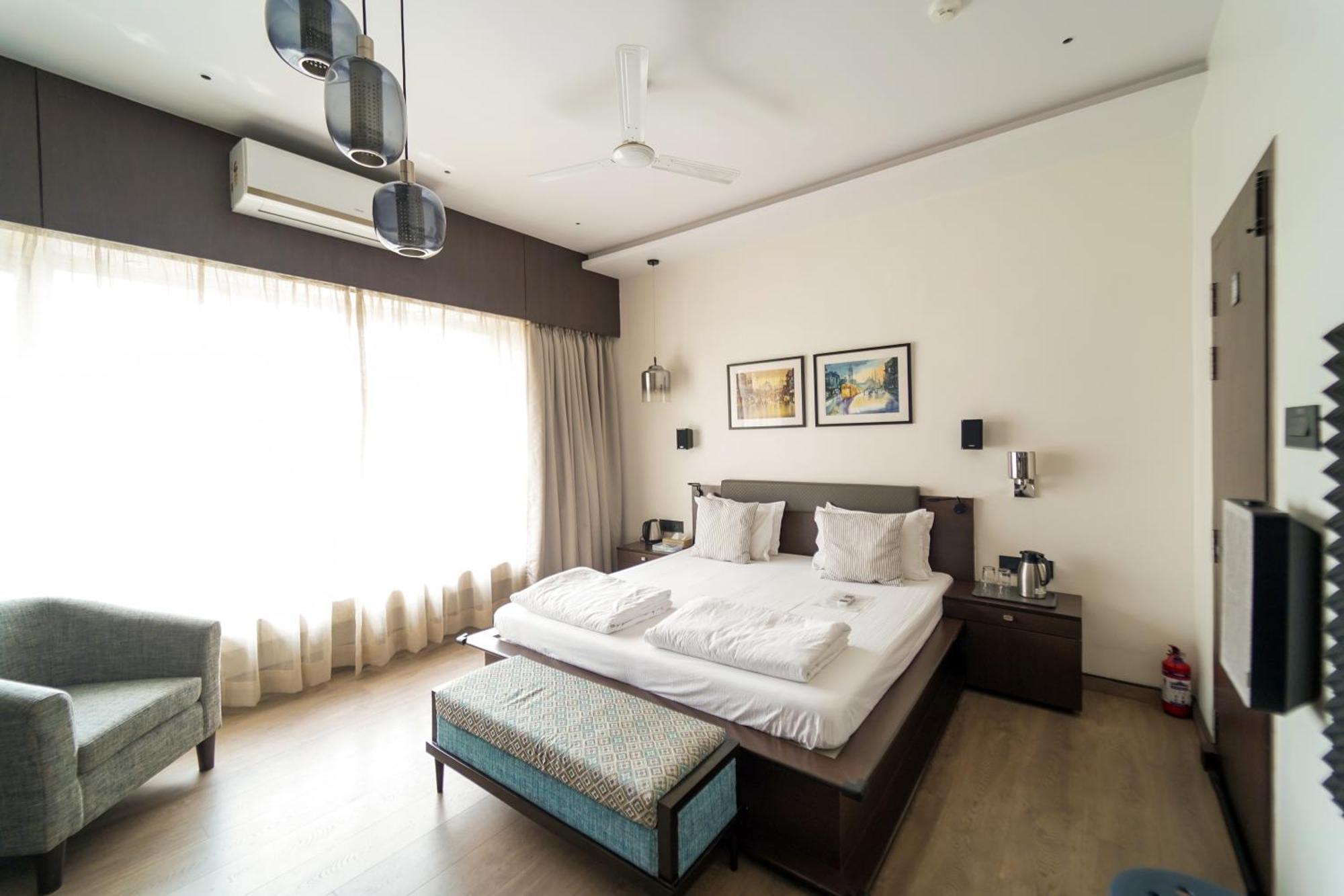 Central Bed & Breakfast Kalkutta Exterior foto