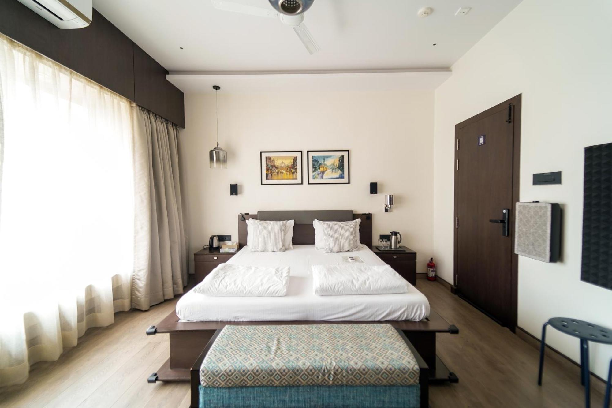 Central Bed & Breakfast Kalkutta Exterior foto